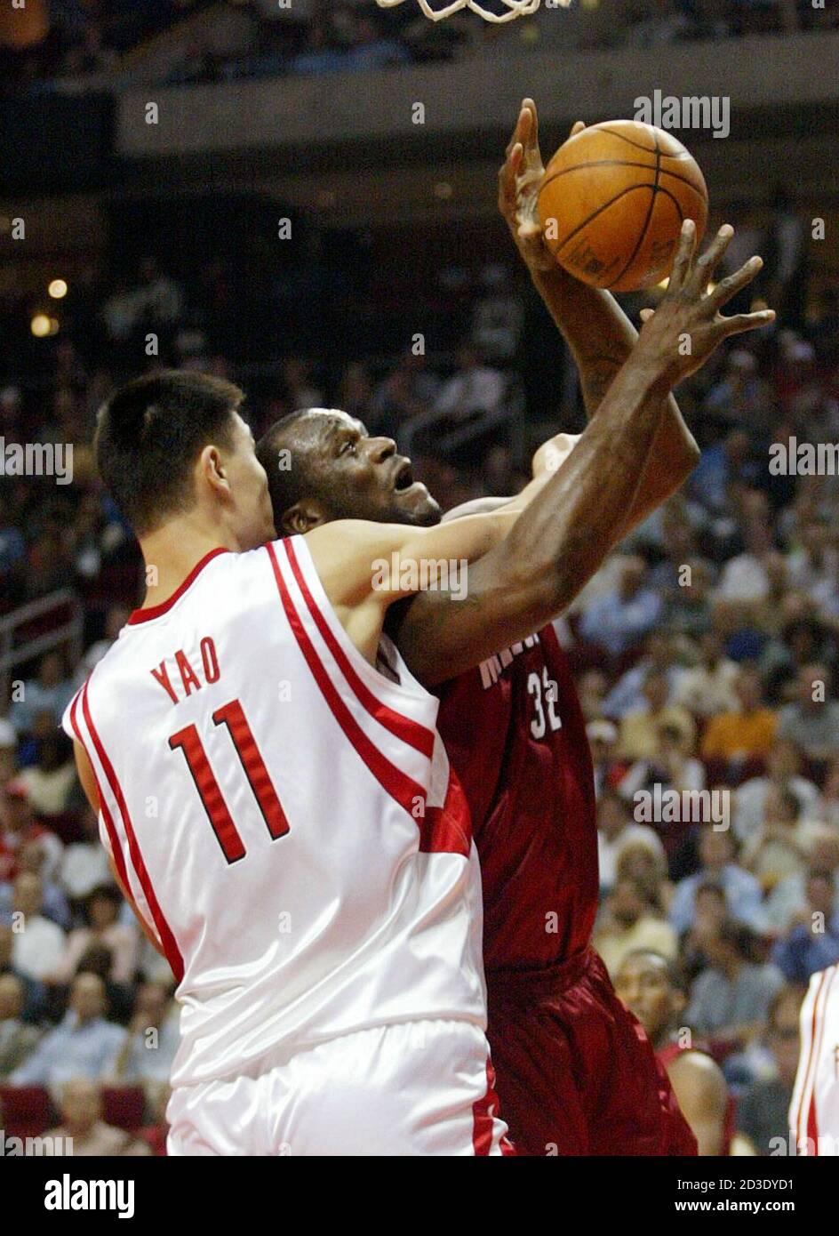Shaq Rockets Shaquille o’neal match hi-res stock photography and images - Alamy