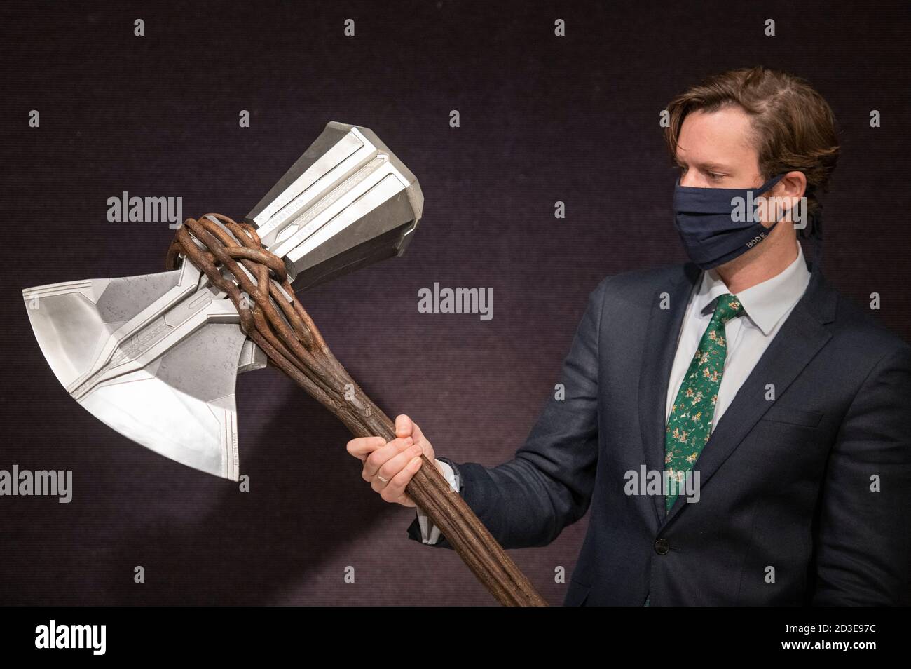 Thor stormbreaker hi-res stock photography and images - Alamy