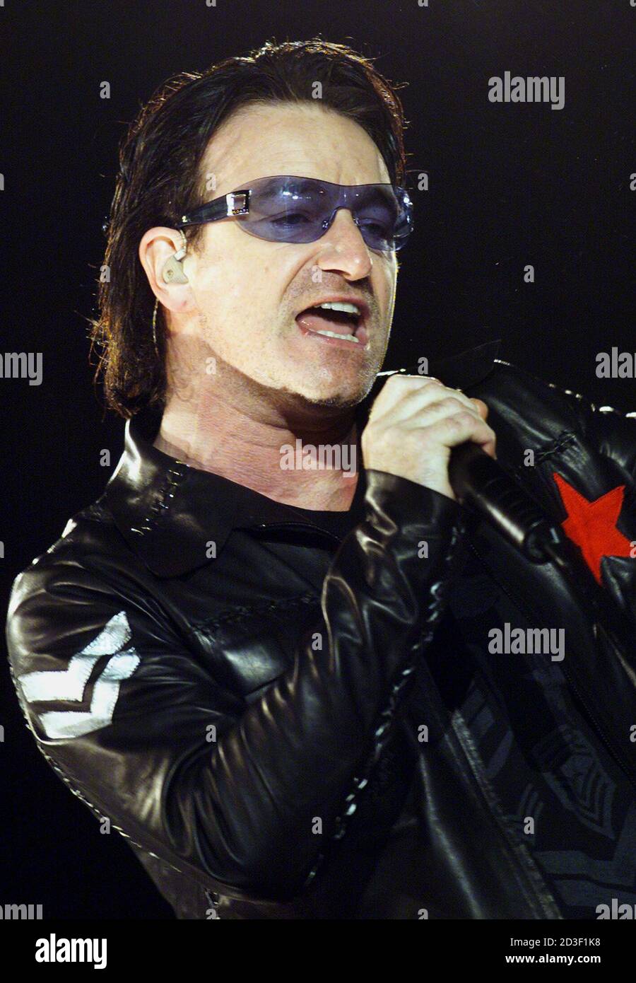 U2 2001 hires stock photography and images Alamy