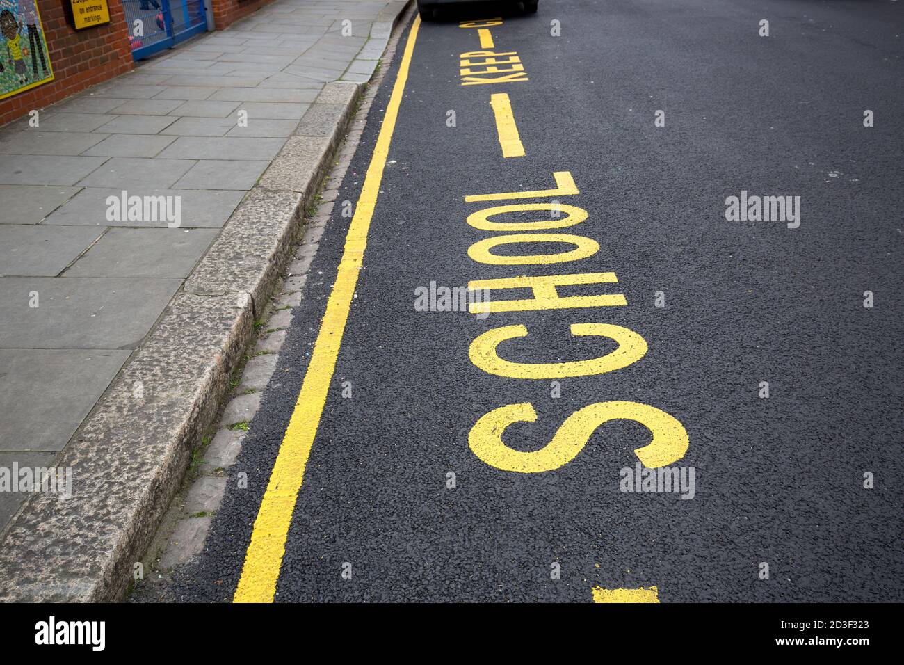 School keep clear road parking sign Stock Photo Alamy