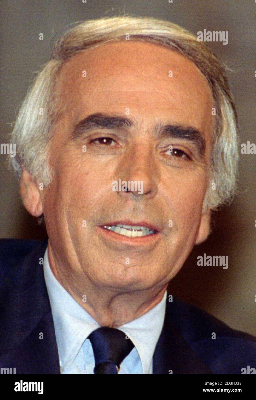 Tom snyder tomorrow hi-res stock photography and images - Alamy