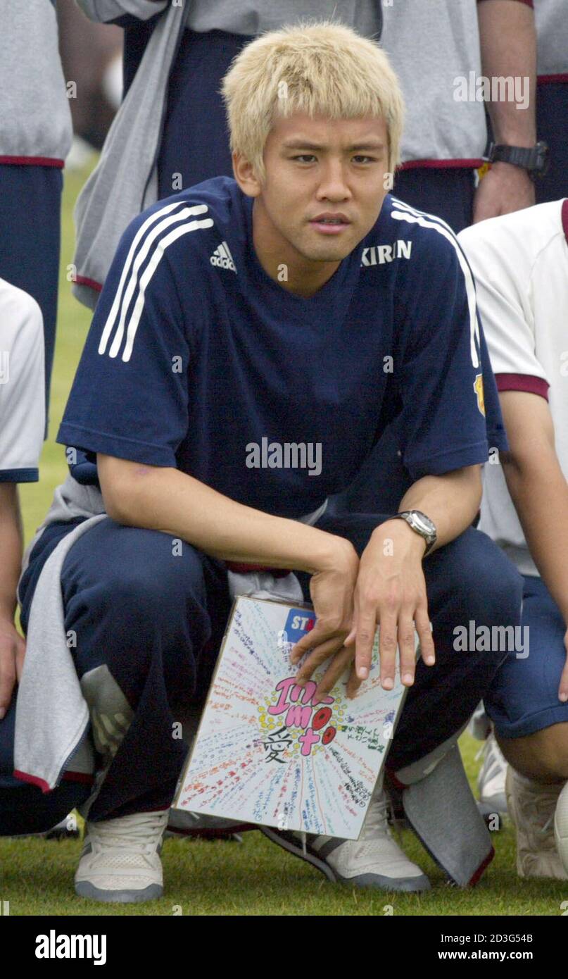 Japan S Junichi Inamoto Sits Down In Iwata Central Japan The Venue Of Training Camp Of Japanese Soccer National Team June 11 02 Inamoto Has Been Released By English Champions Arsenal Despite Making