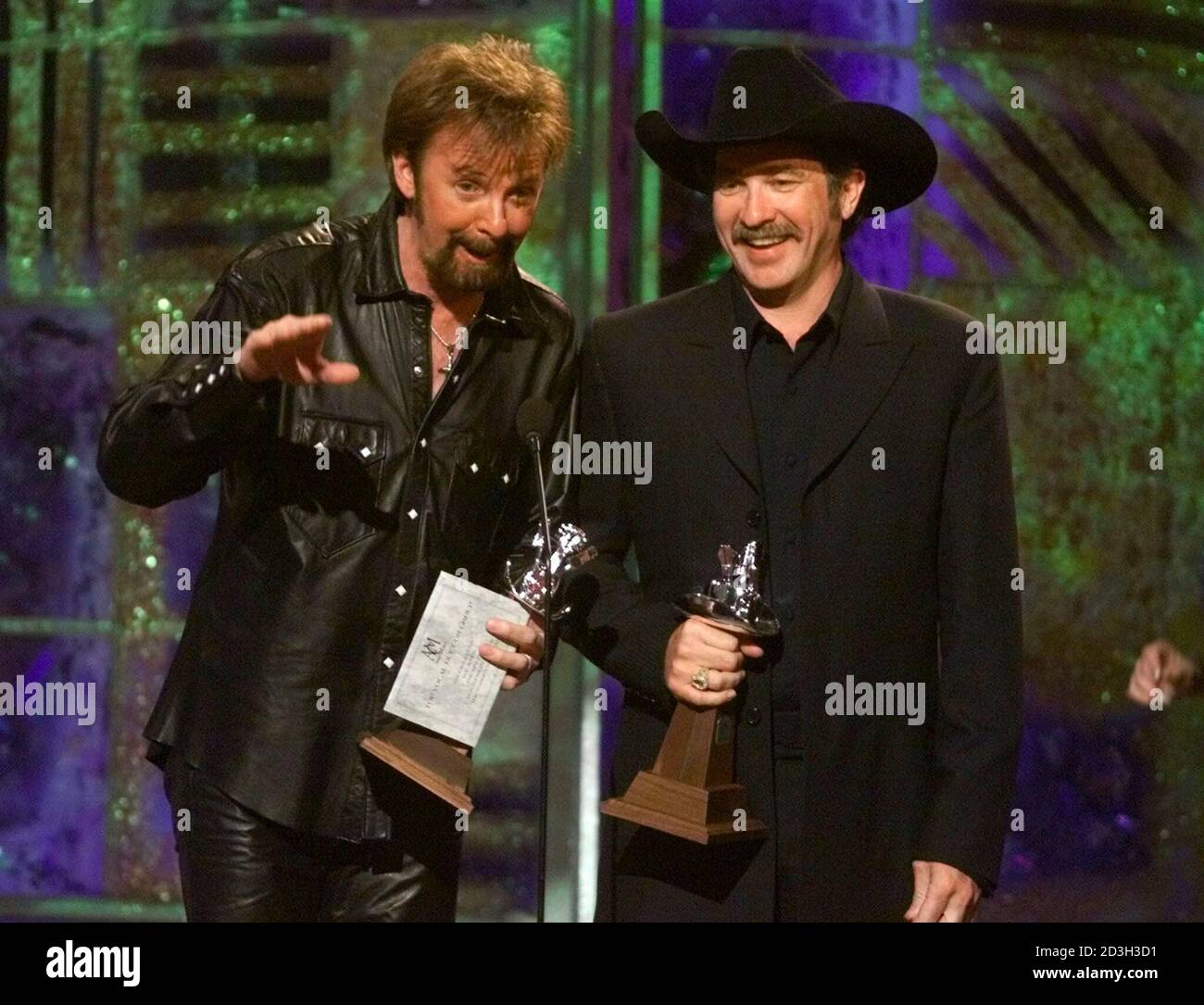 May 2001 36th academy country hires stock photography and images Alamy