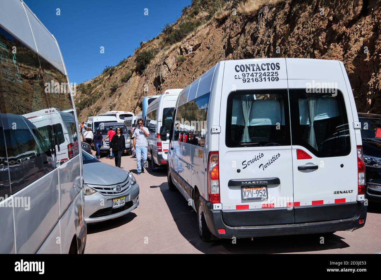 Congestion traffic jam at Pisaq Incan site Pisac car park parking lot Stock Photo