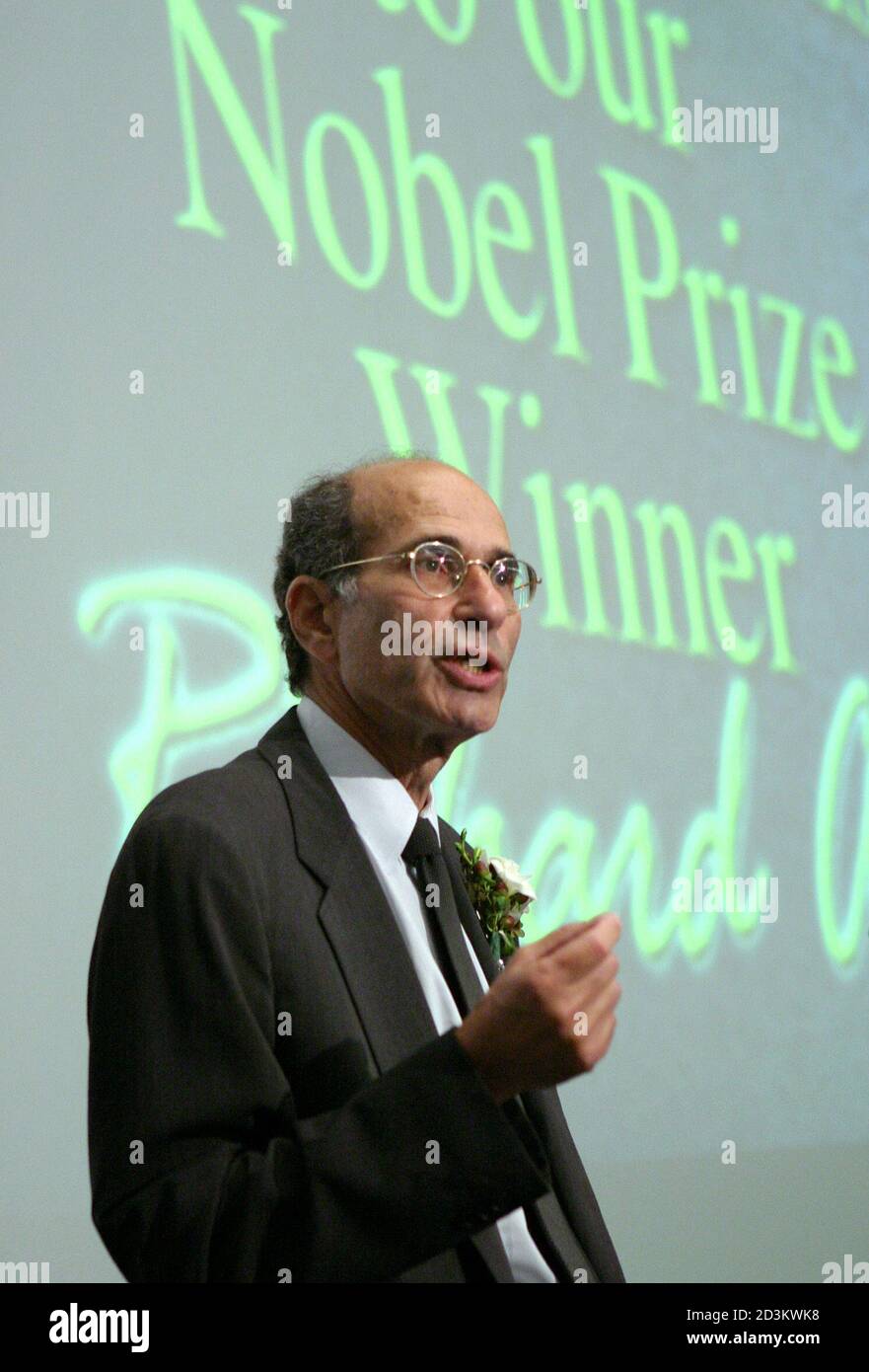 Dr linda buck hires stock photography and images Alamy