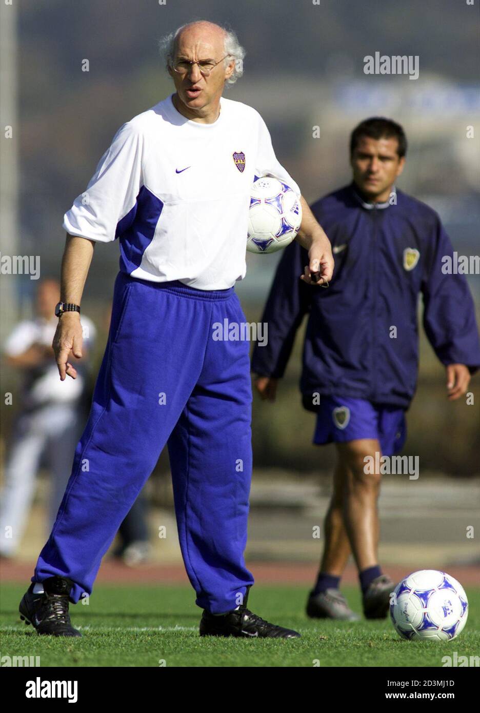 Boca Juniors Head Coach Carlos Bianchi Instructs During A Practice Session As Forward Marcelo Alejandro Delgado R Looks On At Yokohama International Stadium Sub Ground South Of Tokyo November 23 01 The Boca Boca Juniors Head Coach Carlos Bianchi Instructs During A Practice Session As Forward Marcelo Alejandro Delgado R Looks On At Yokohama International Stadium Sub Ground South Of Tokyo November 23 01 The Boca