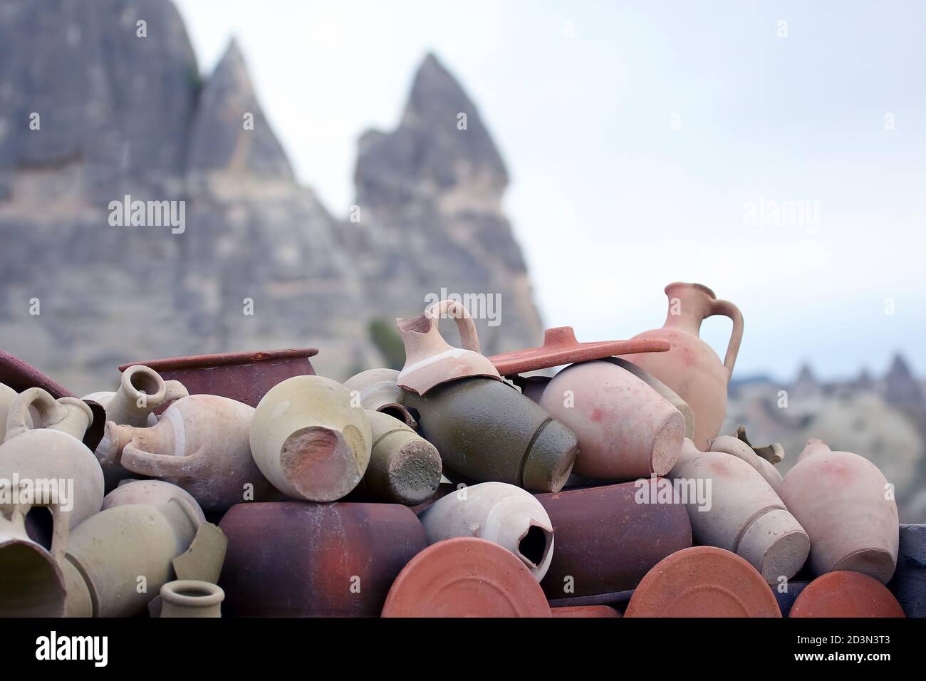 Cracked Clay Pot High Resolution Stock Photography and Images Alamy