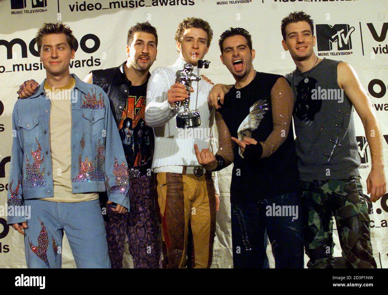 Pop band nsync during the mtv video music awards hires stock