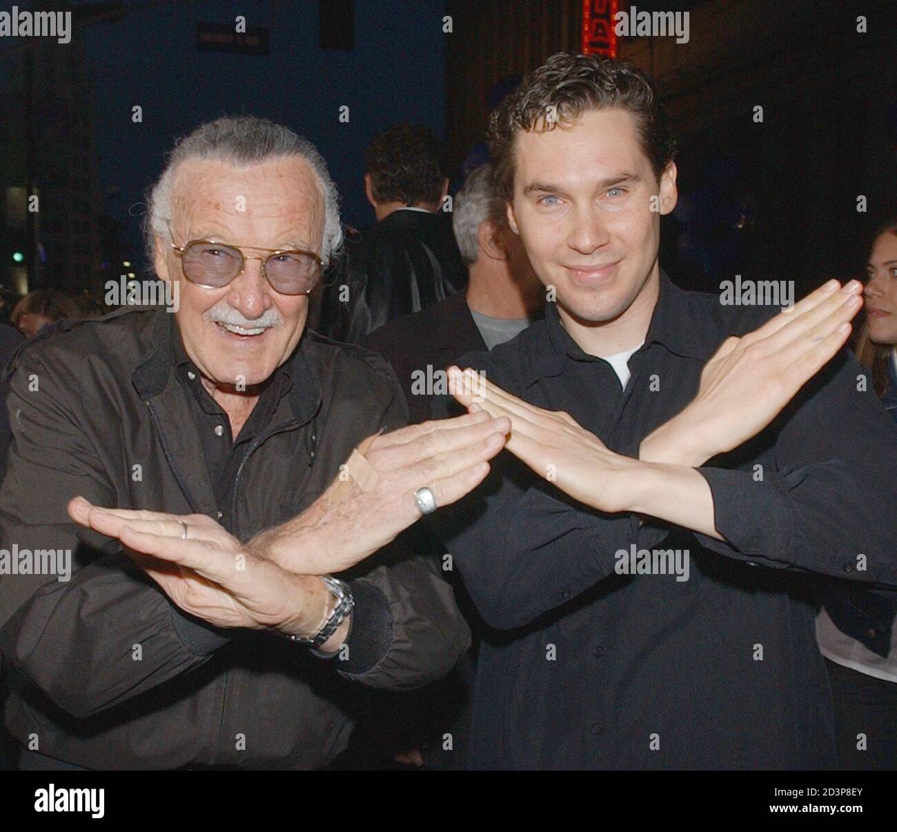 Stan lee 2003 x2 hi-res stock photography and images - Alamy