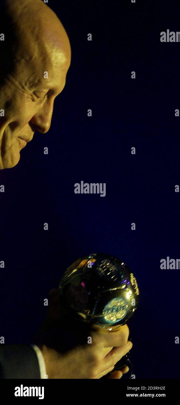 Italian football 1998 hires stock photography and images Alamy