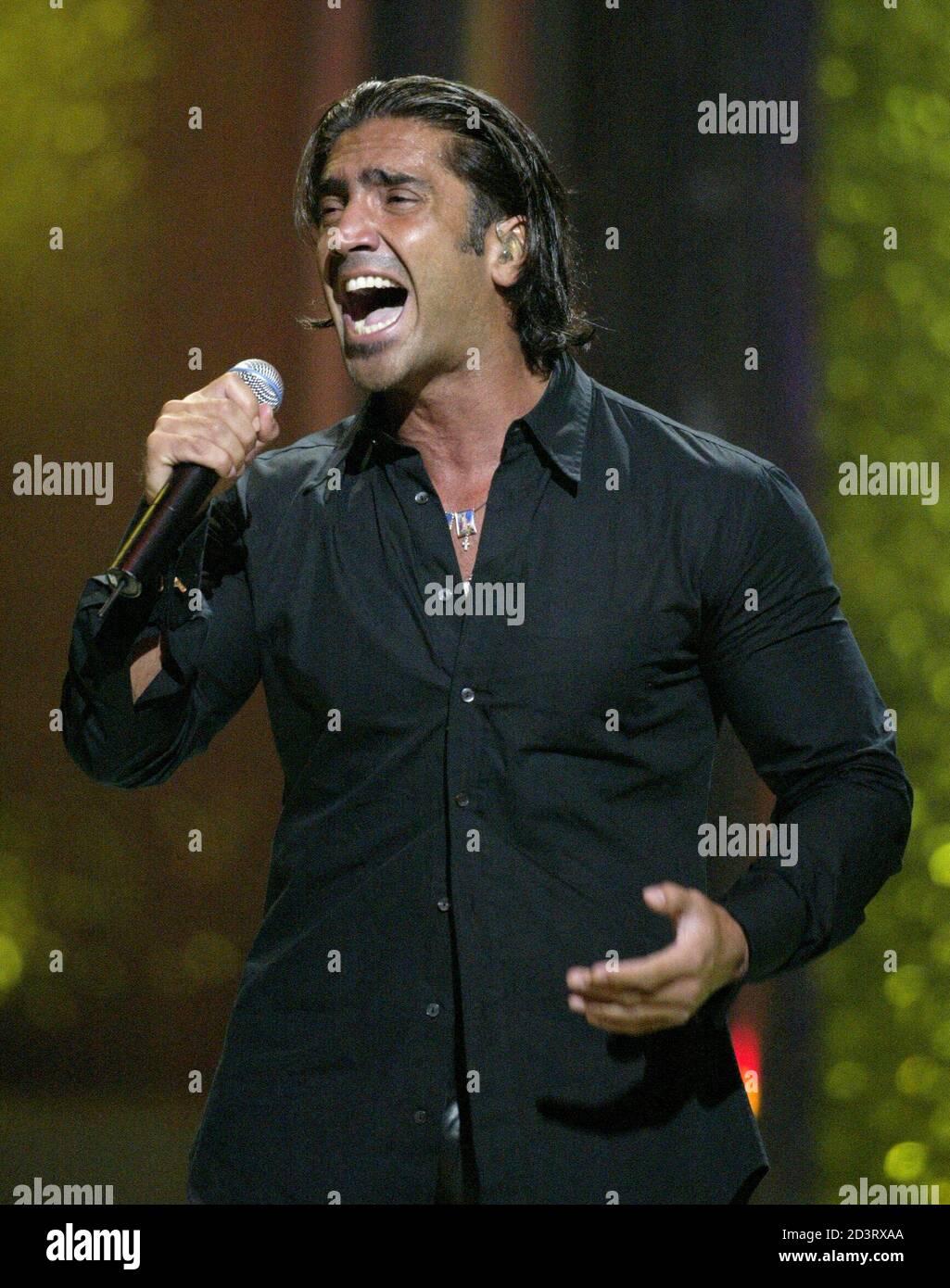 Alejandro Fernandez Of Mexico Performs At The Latin Billboard Awards In Miami Florida April 29 2004 Reuters Marc Serota Jls Stock Photo Alamy