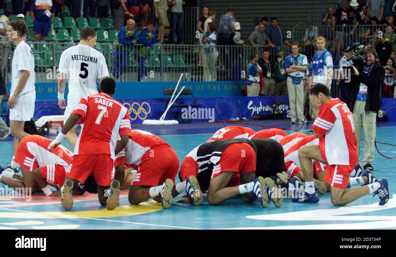 Egyptian handball team hires stock photography and images Alamy