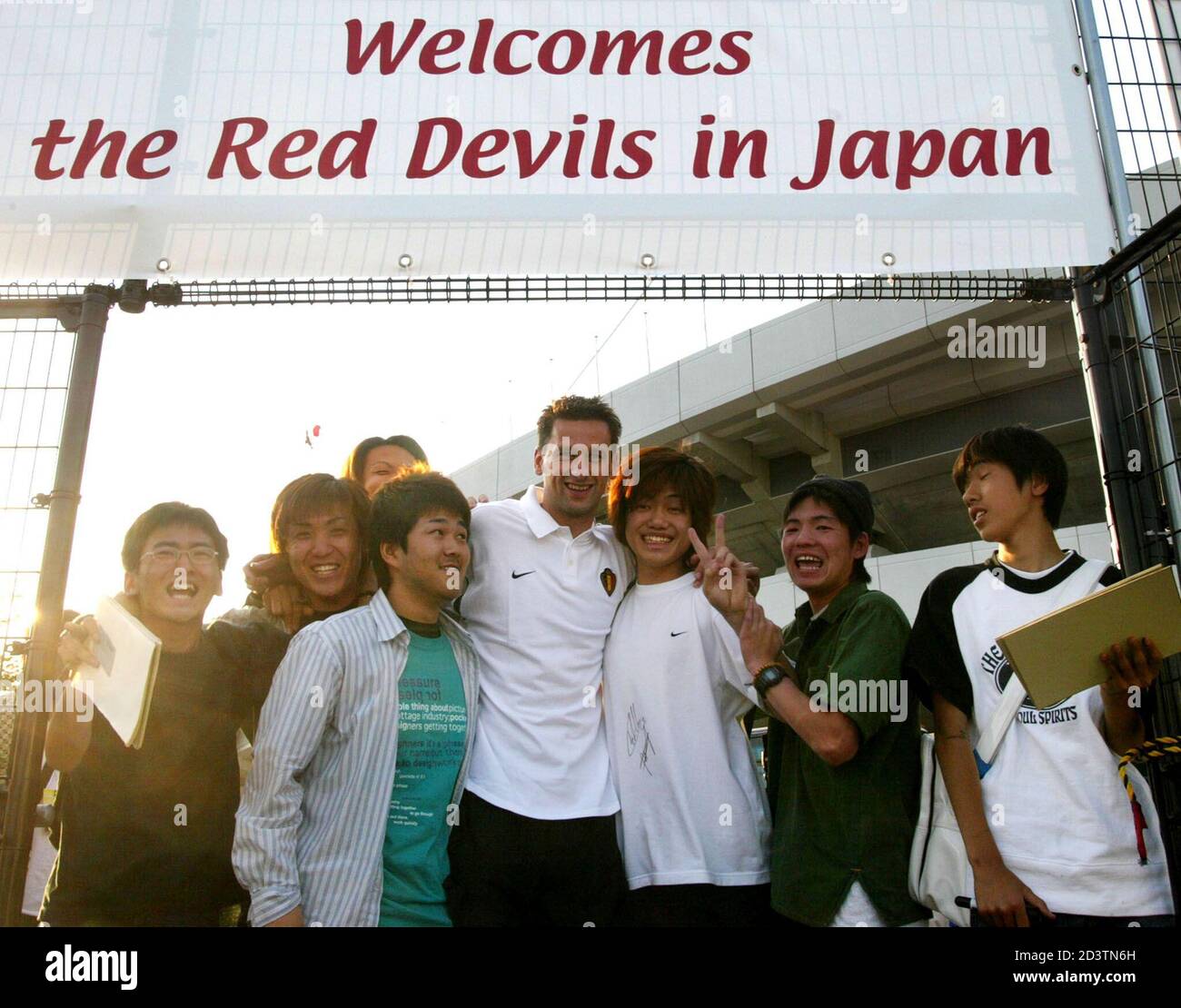 Belgium S Midfielder Nico Van Kerckhoven Poses With Fans At The Kk Wing Stadium In Kumamoto May 27 02 The Belgian Team Playing In Group H Of The World Cup Finals Finals Together
