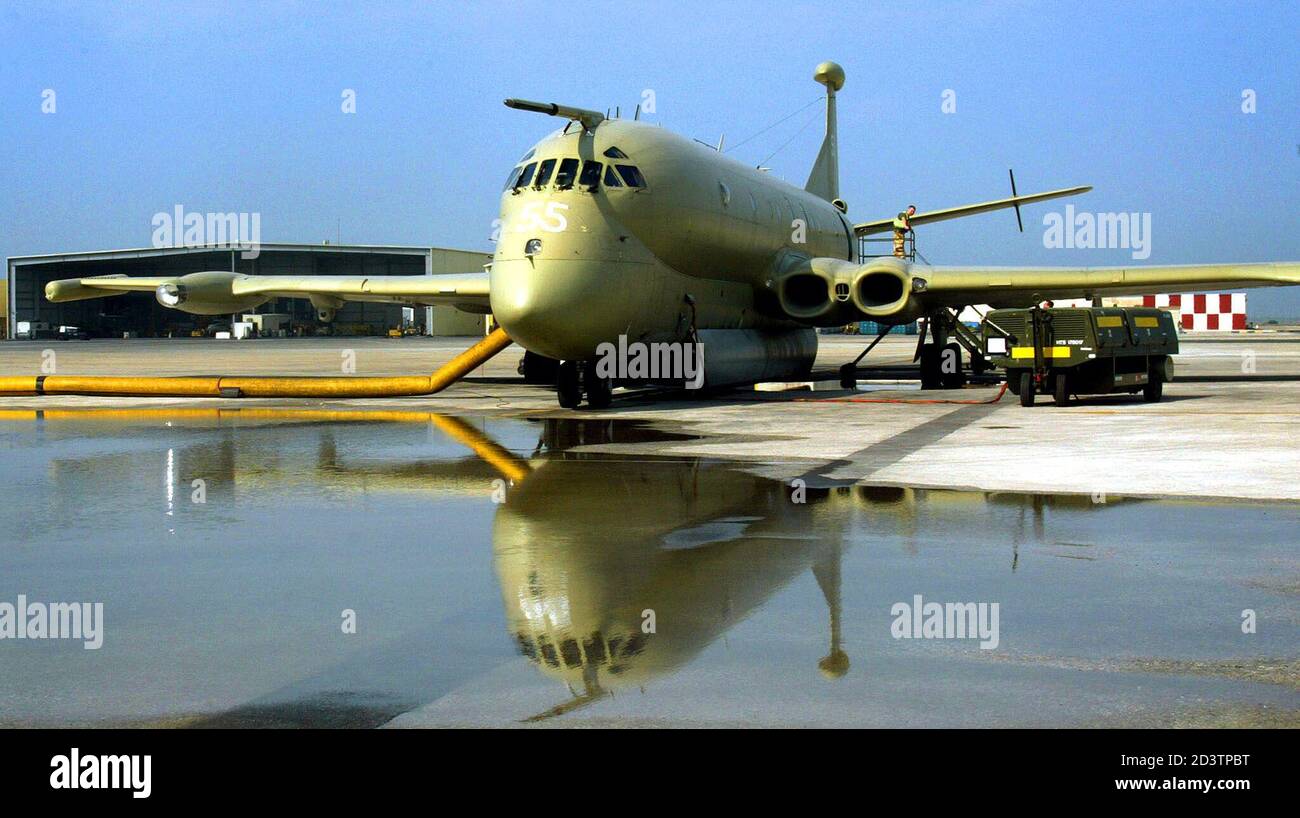 Nimrod Aircraft Hi res Stock Photography And Images Alamy