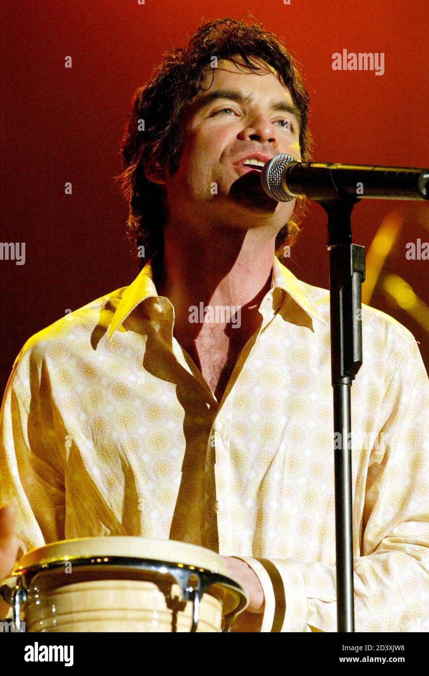 Pat Monahan Train Singer High Resolution Stock Photography and Images ...