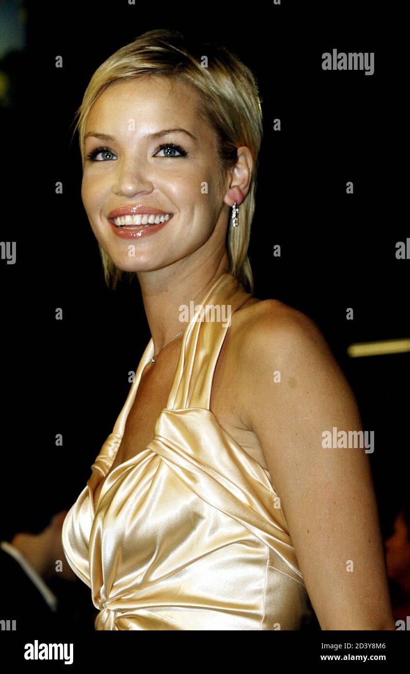 Ashley Scott Hot Walking Tall