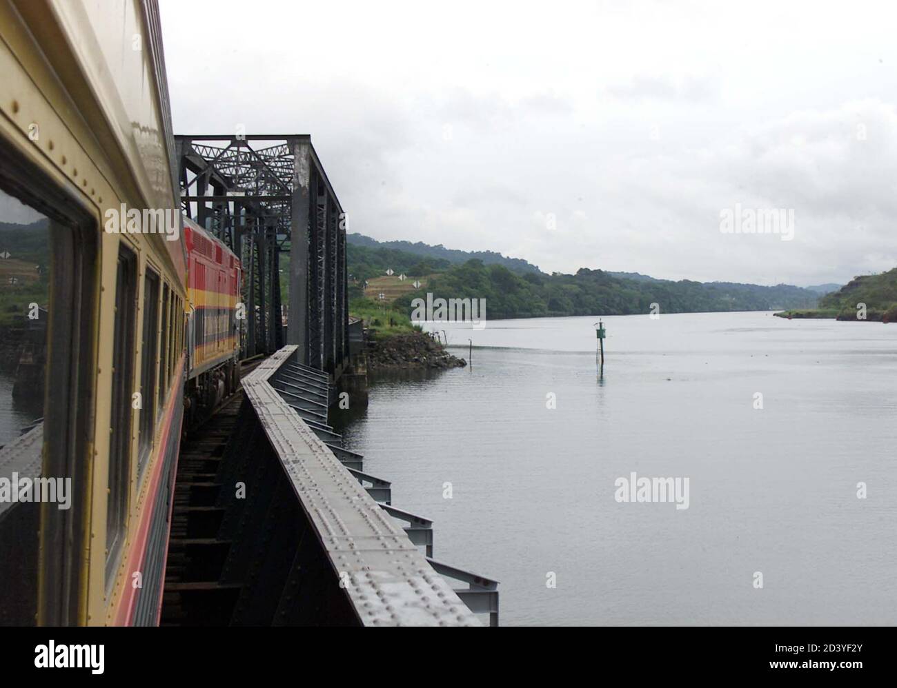 Gamboa railroad bridge hires stock photography and images Alamy