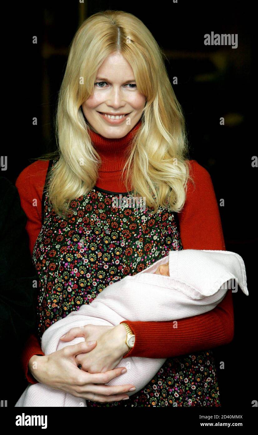 Claudia schiffer and children hires stock photography and images Alamy