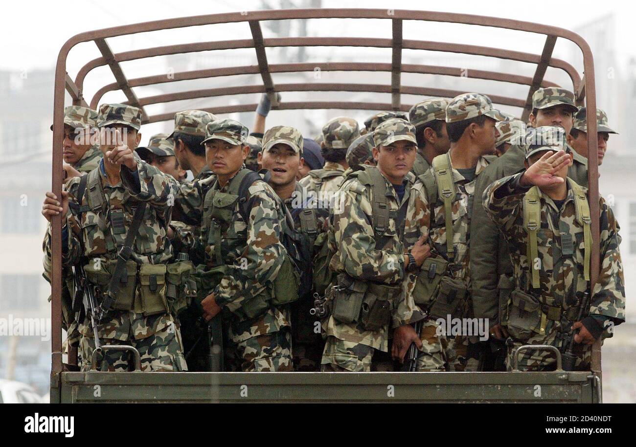 Nepali truck hi-res stock photography and images - Alamy