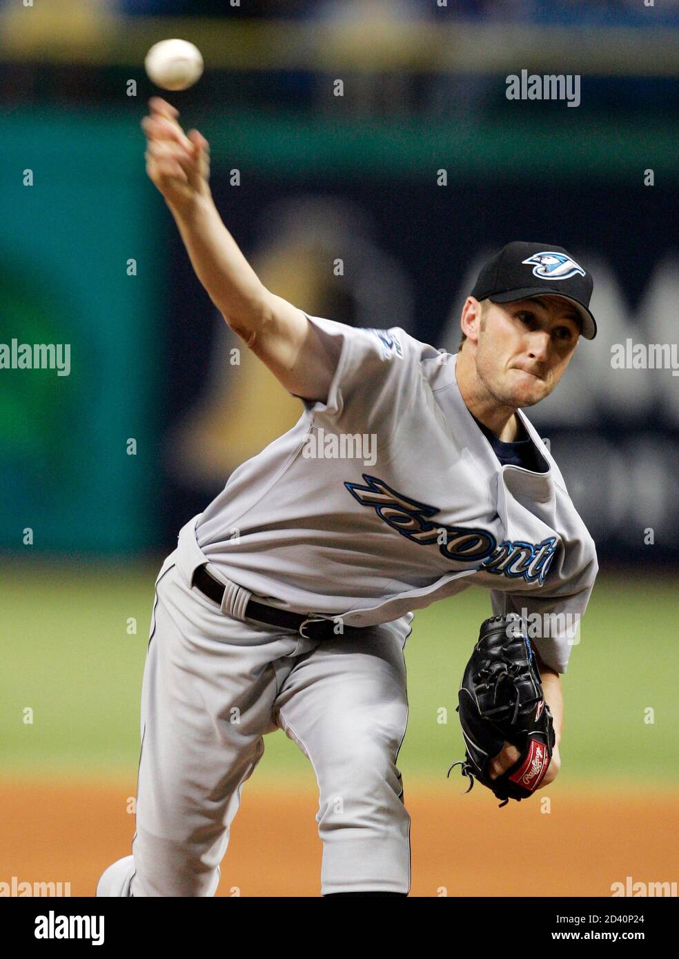 Toronto Blue Jays right handed pitcher Josh Towers throws from the mound against the Tampa Bay Devil Rays during the fifth inning at Tropicana Field in St.Petersburg, Florida, April 6, 2005. REUTERS/Scott Audette  SAA Stock Photo