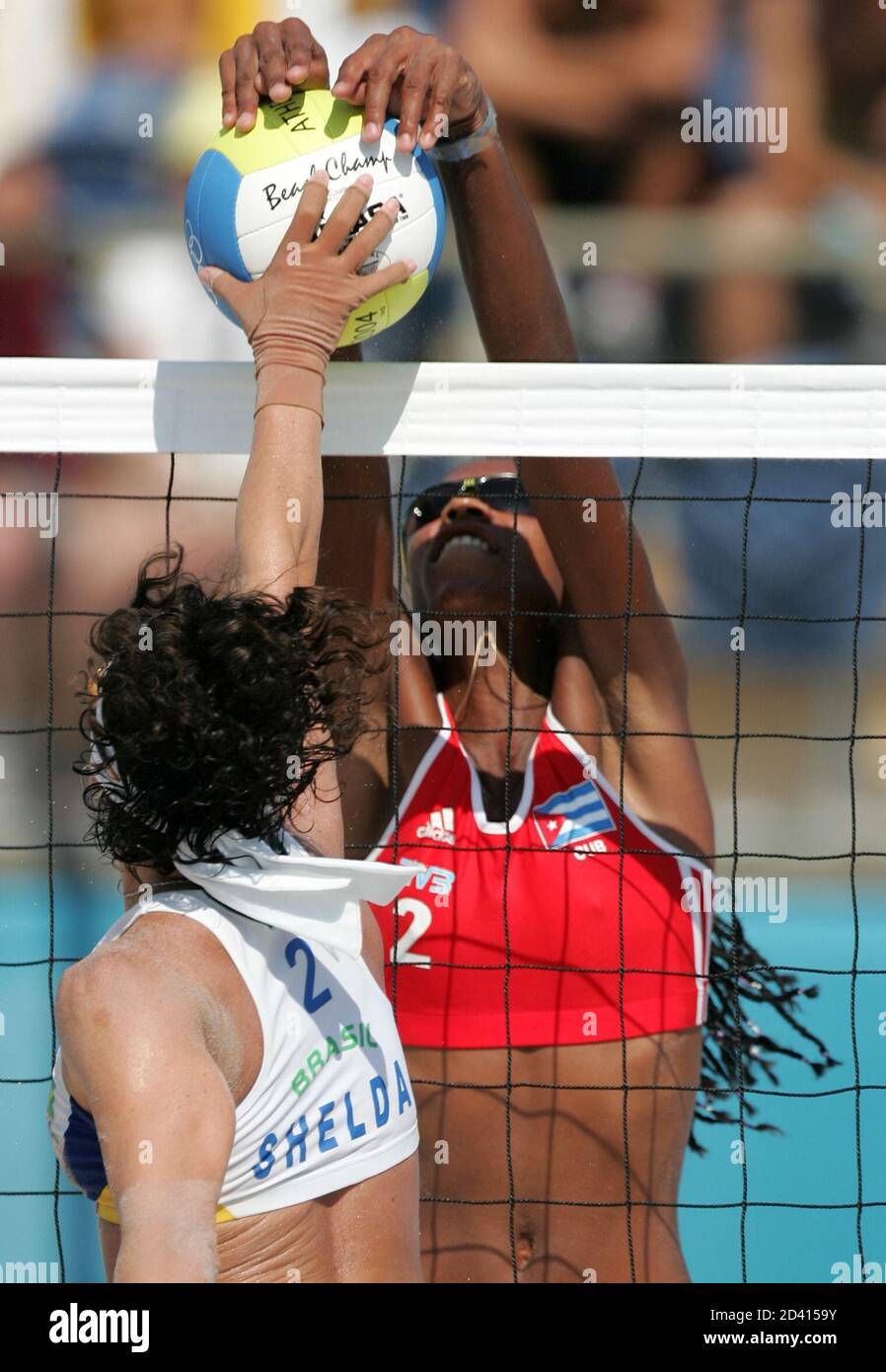 Shelda 2004 olympics women's volleyball brazil hi-res stock photography and ...