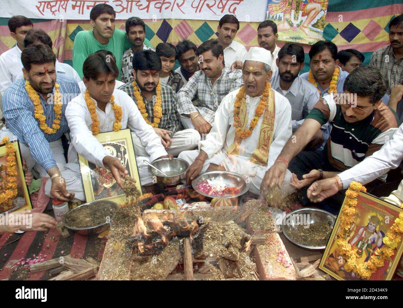 Monkey man delhi hires stock photography and images Alamy