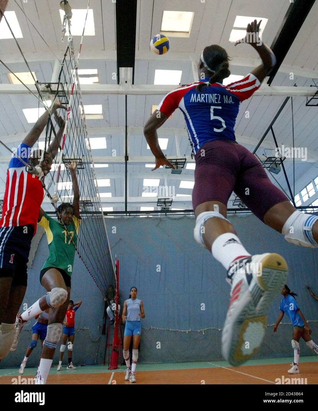 Olympics volleyball barcelona hires stock photography and images Alamy