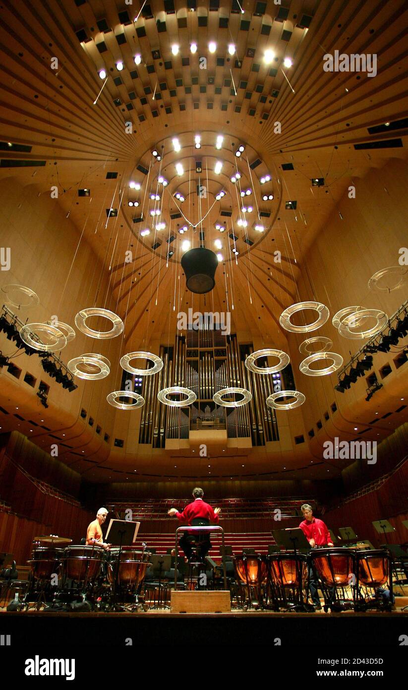 Timpanists High Resolution Stock Photography and Images Alamy