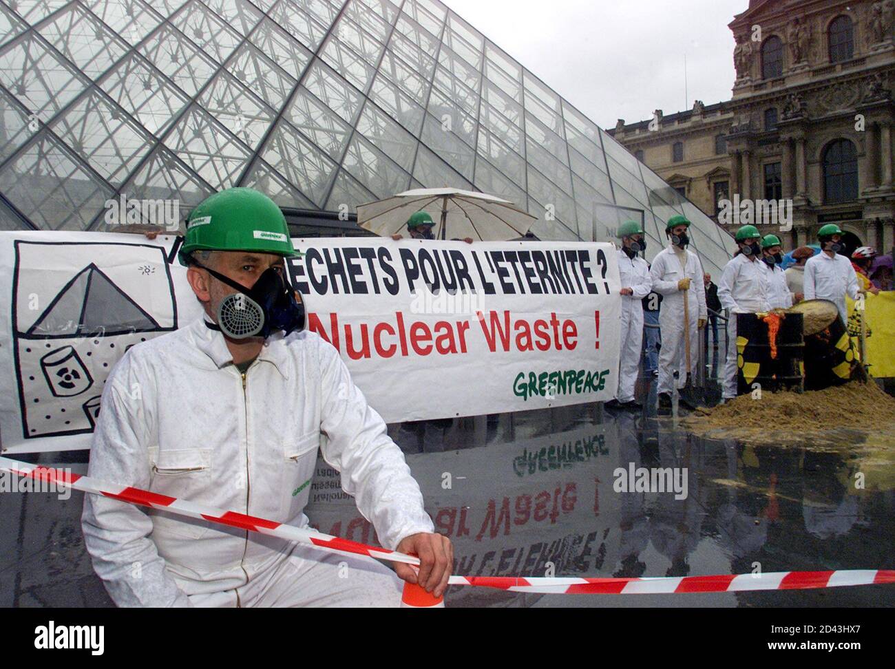 Radioactive waste protest hires stock photography and images Alamy