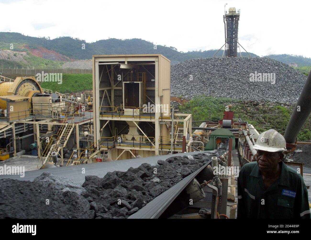 Who owns the gold mines in Ghana? Who owns the gold mines in Ghana?
