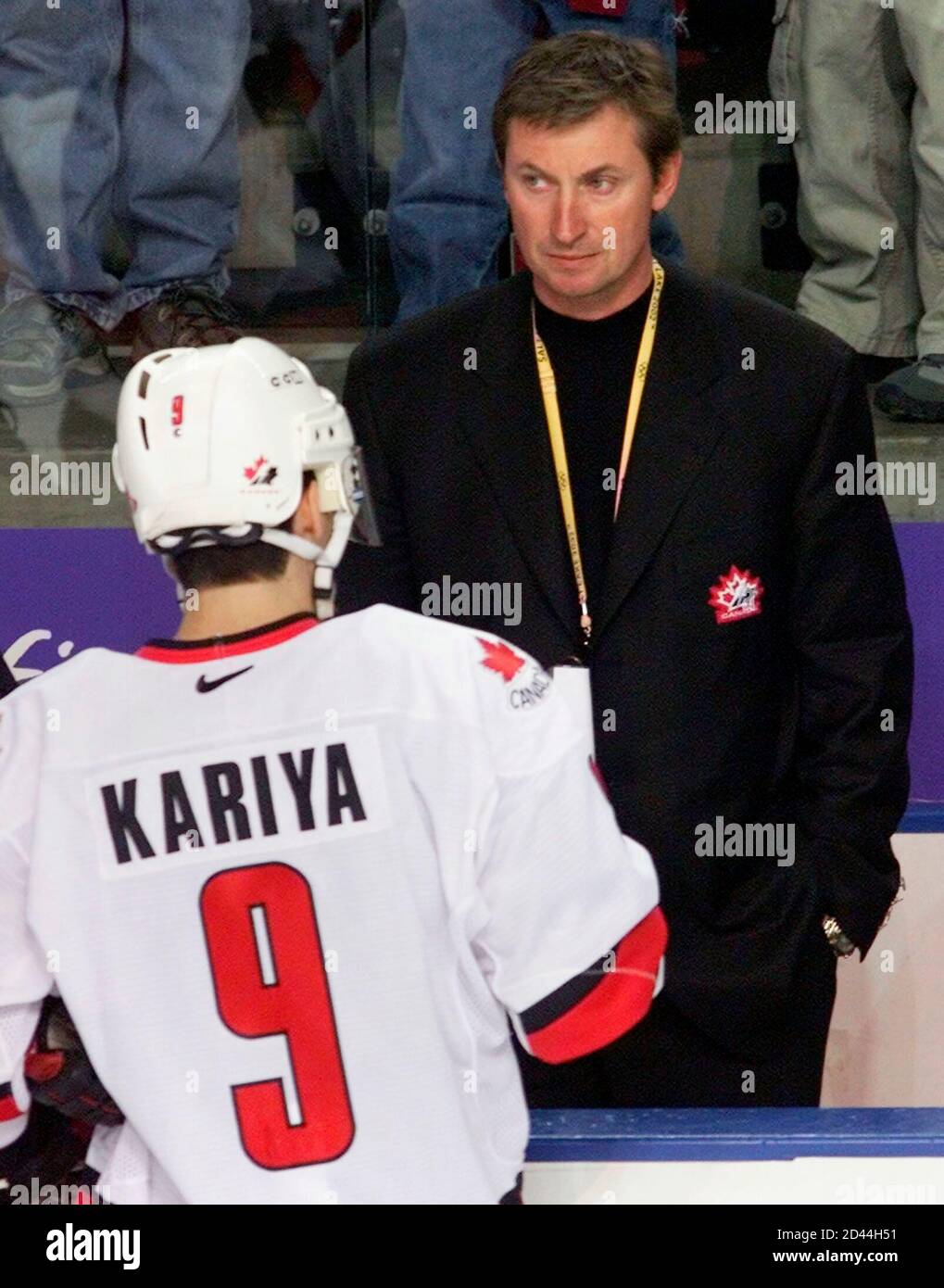 Wayne gretzky canada olympic ice hi-res stock photography and images - Alamy