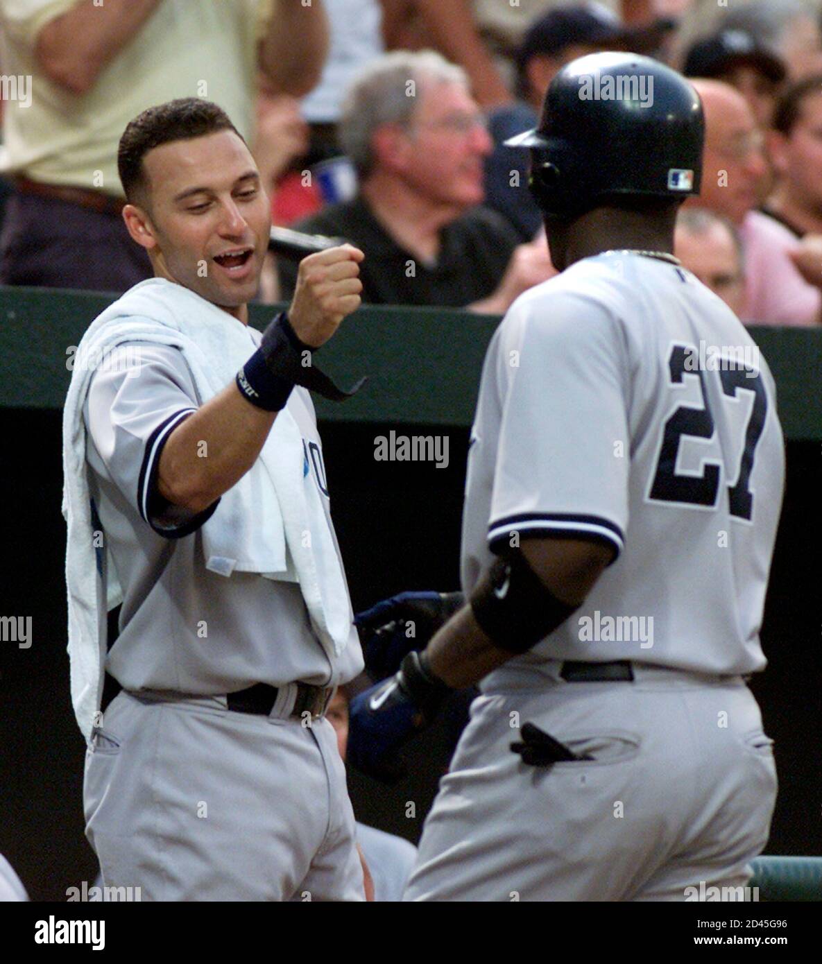 New York Yankees' Derek Jeter (L 