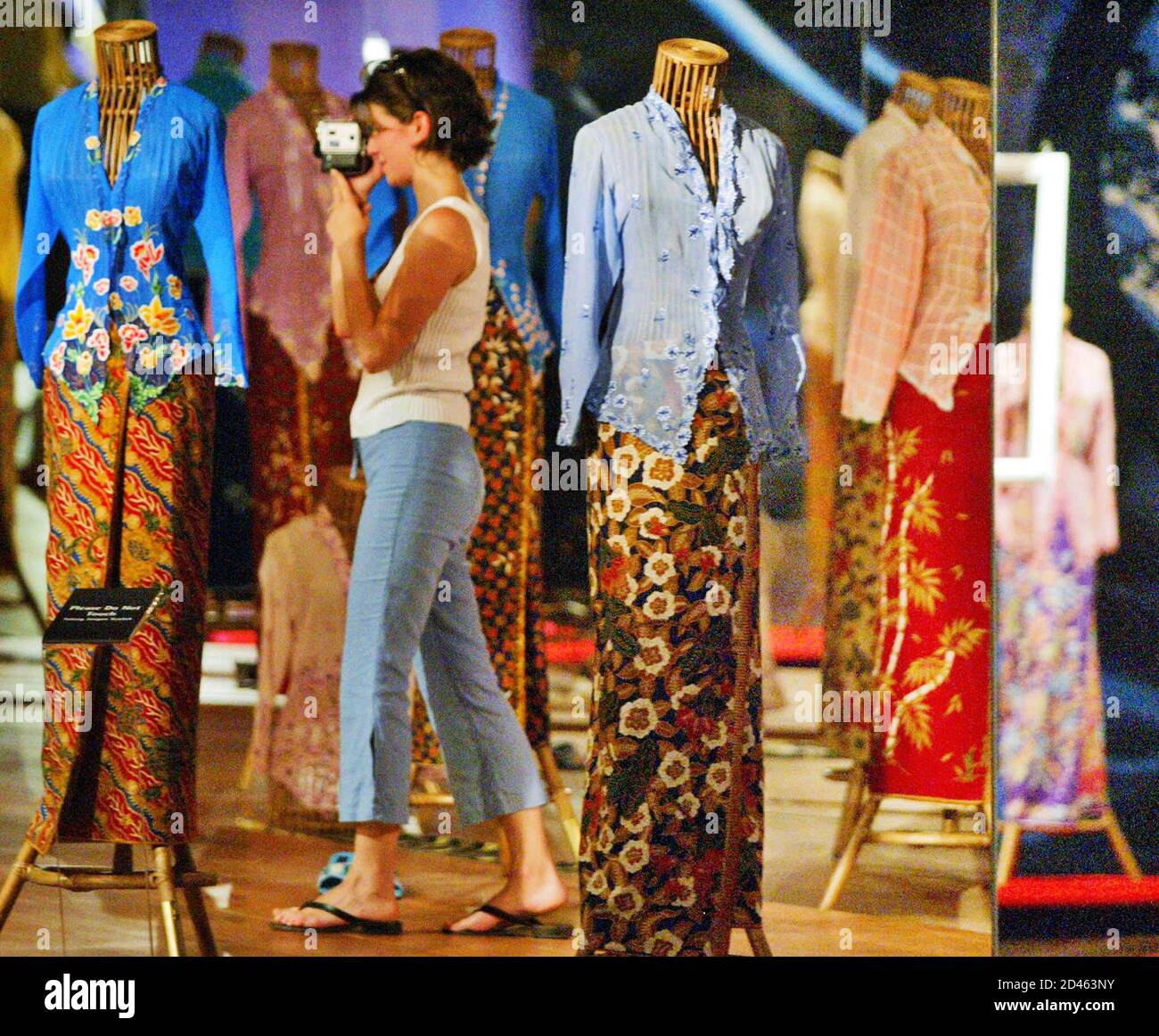 Kebaya Nyonya High Resolution Stock Photography And Images Alamy