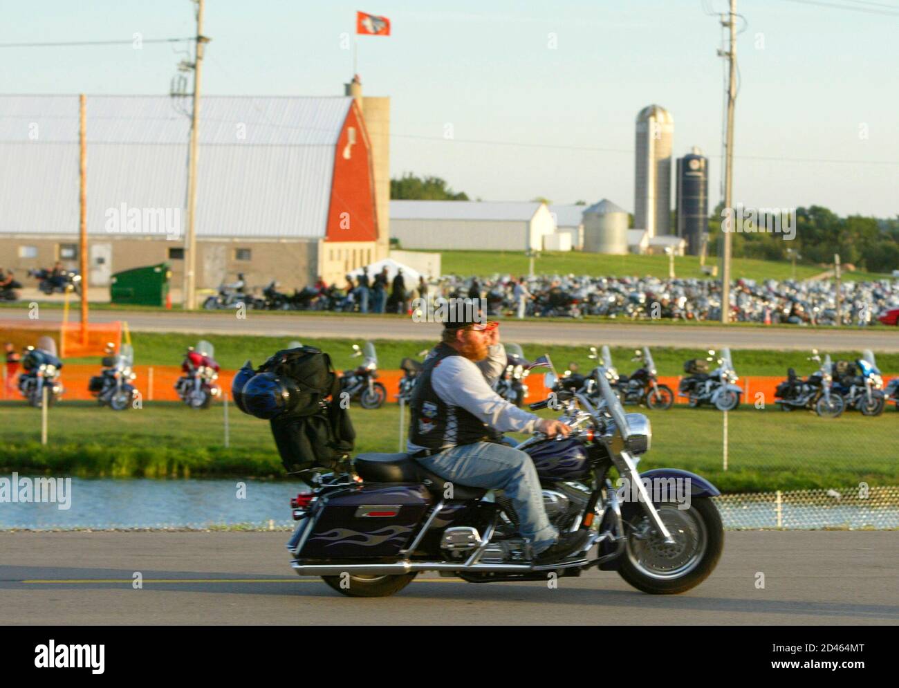 Harley Davidson 100th Anniversary High Resolution Stock Photography And Images Alamy Harley Davidson 100th Anniversary High Resolution Stock Photography And Images Alamy