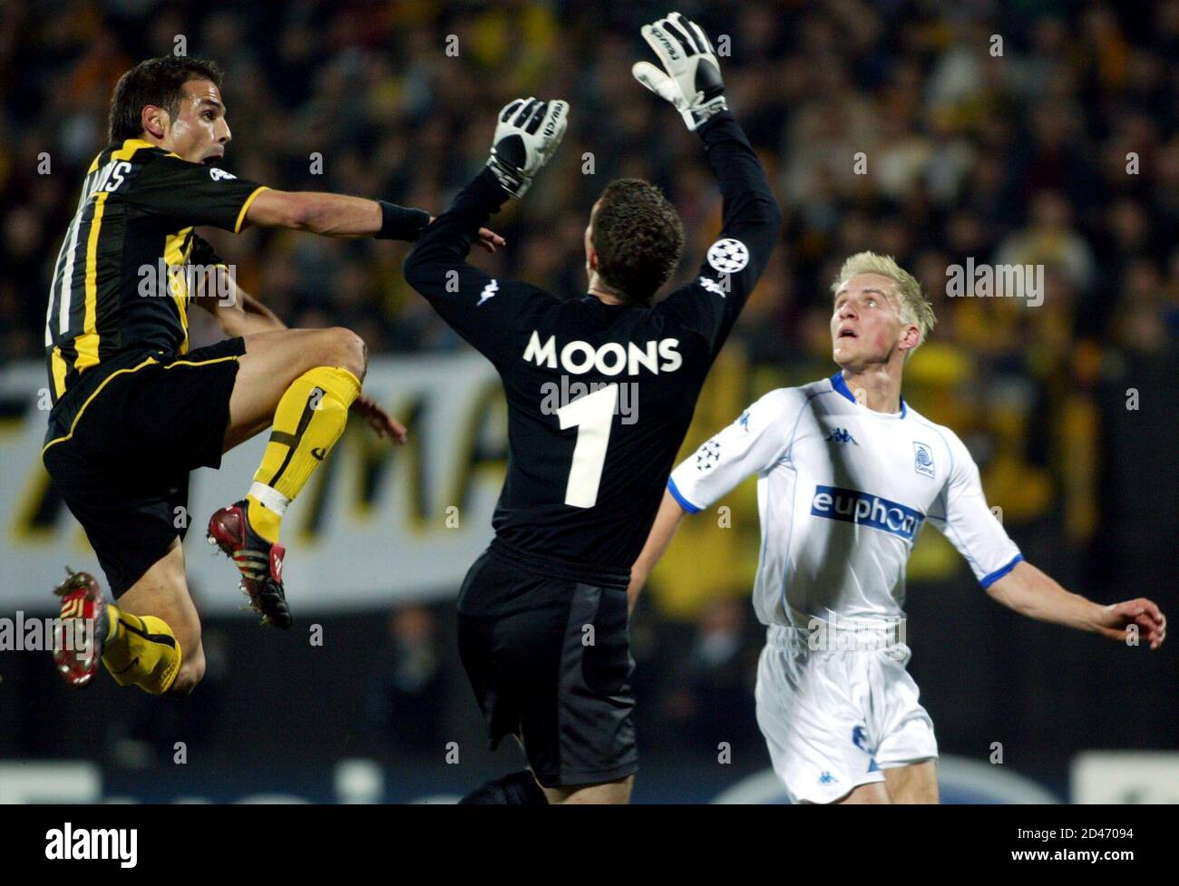 Aek Athens Goalkeeper High Resolution Stock Photography and Images - Alamy