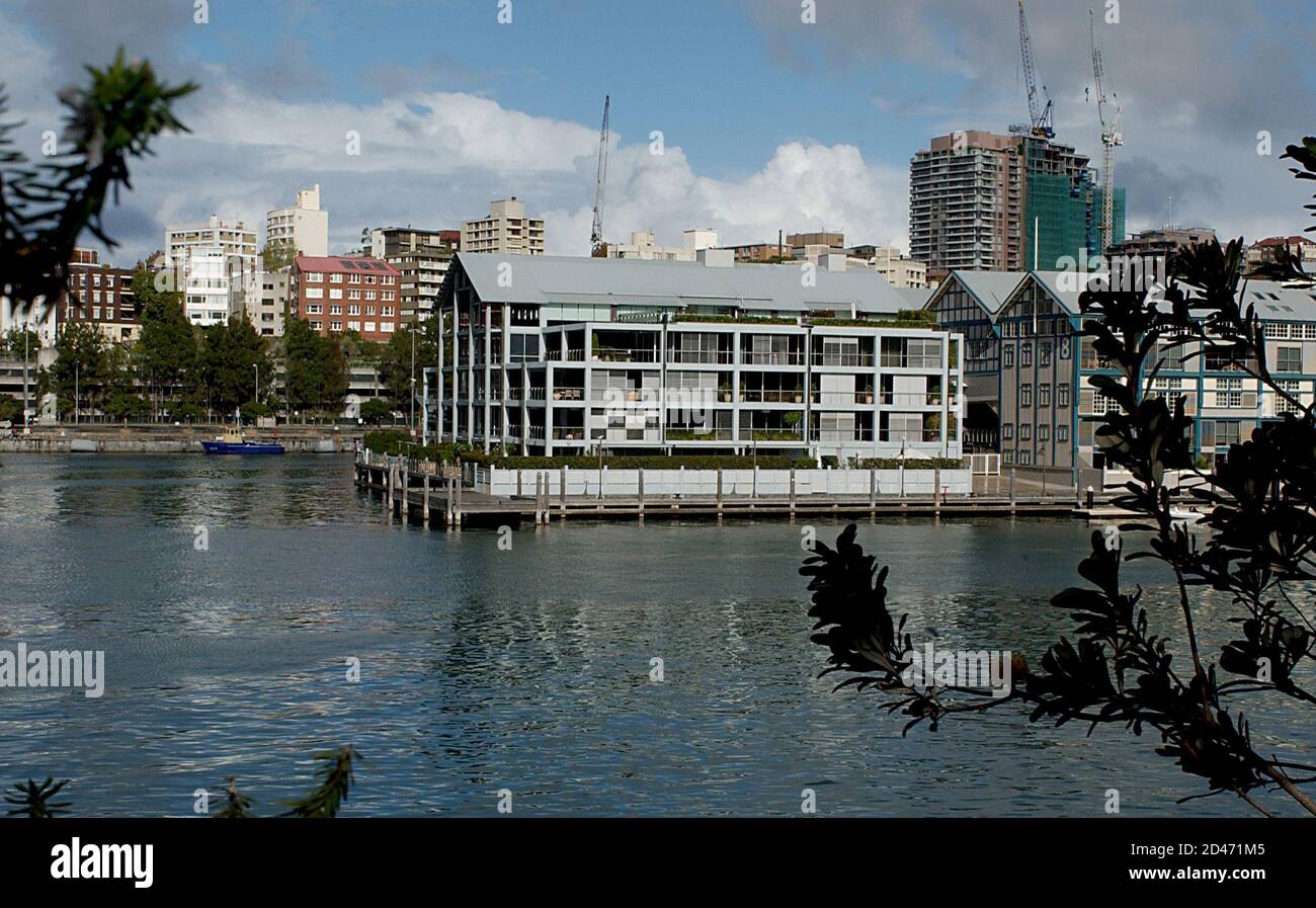 Photo inspiration: Waterfront Penthouse Hi Res Stock Photography And Images Photo Inspiration