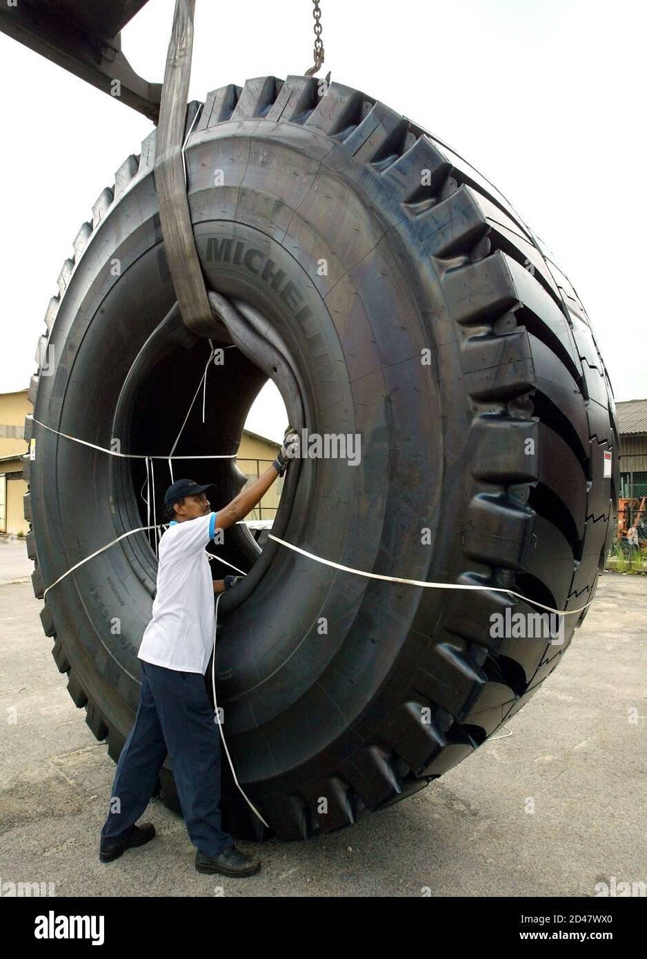 Worlds largest tire hires stock photography and images Alamy
