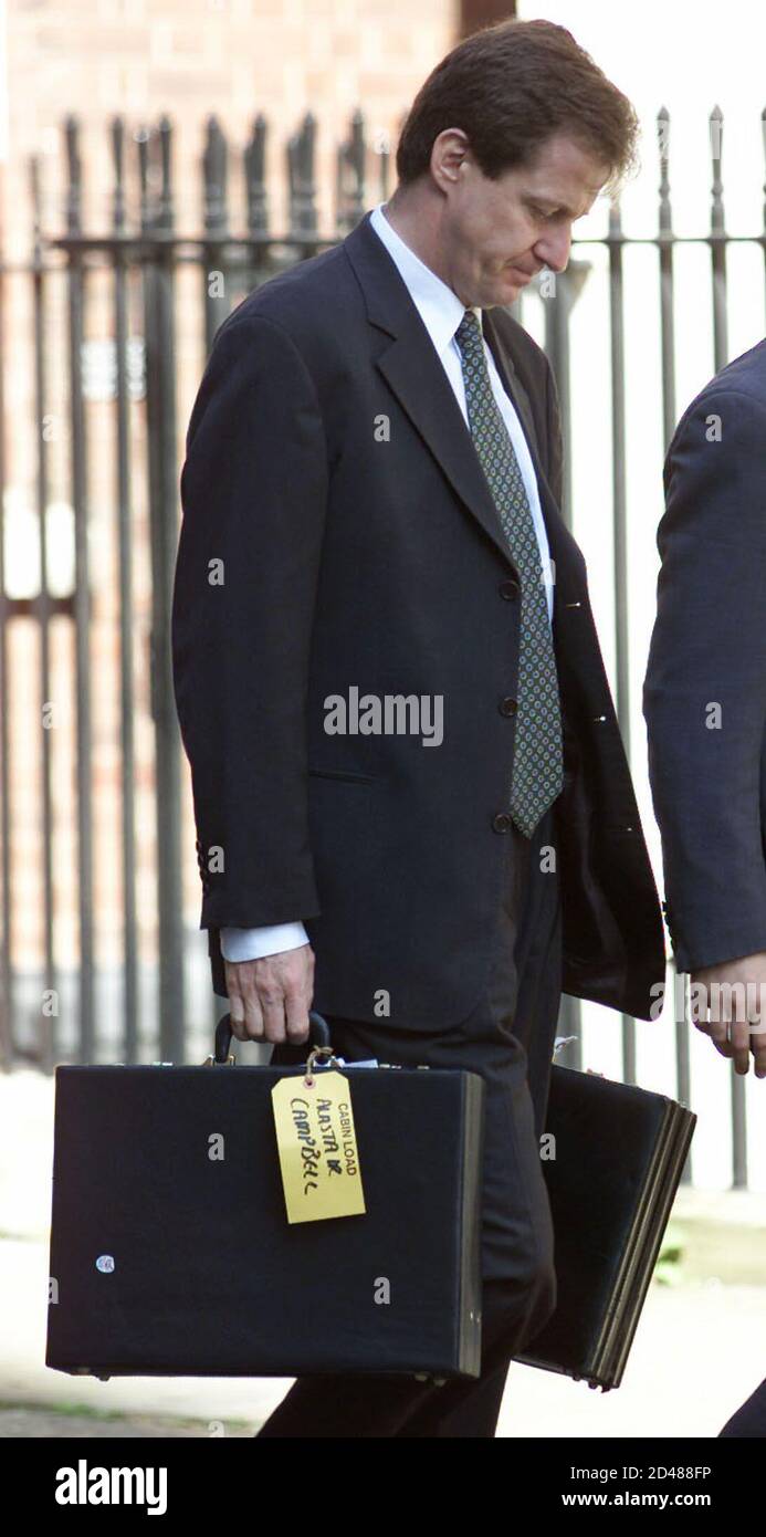 Tony blairs press secretary hi-res stock photography and images - Alamy