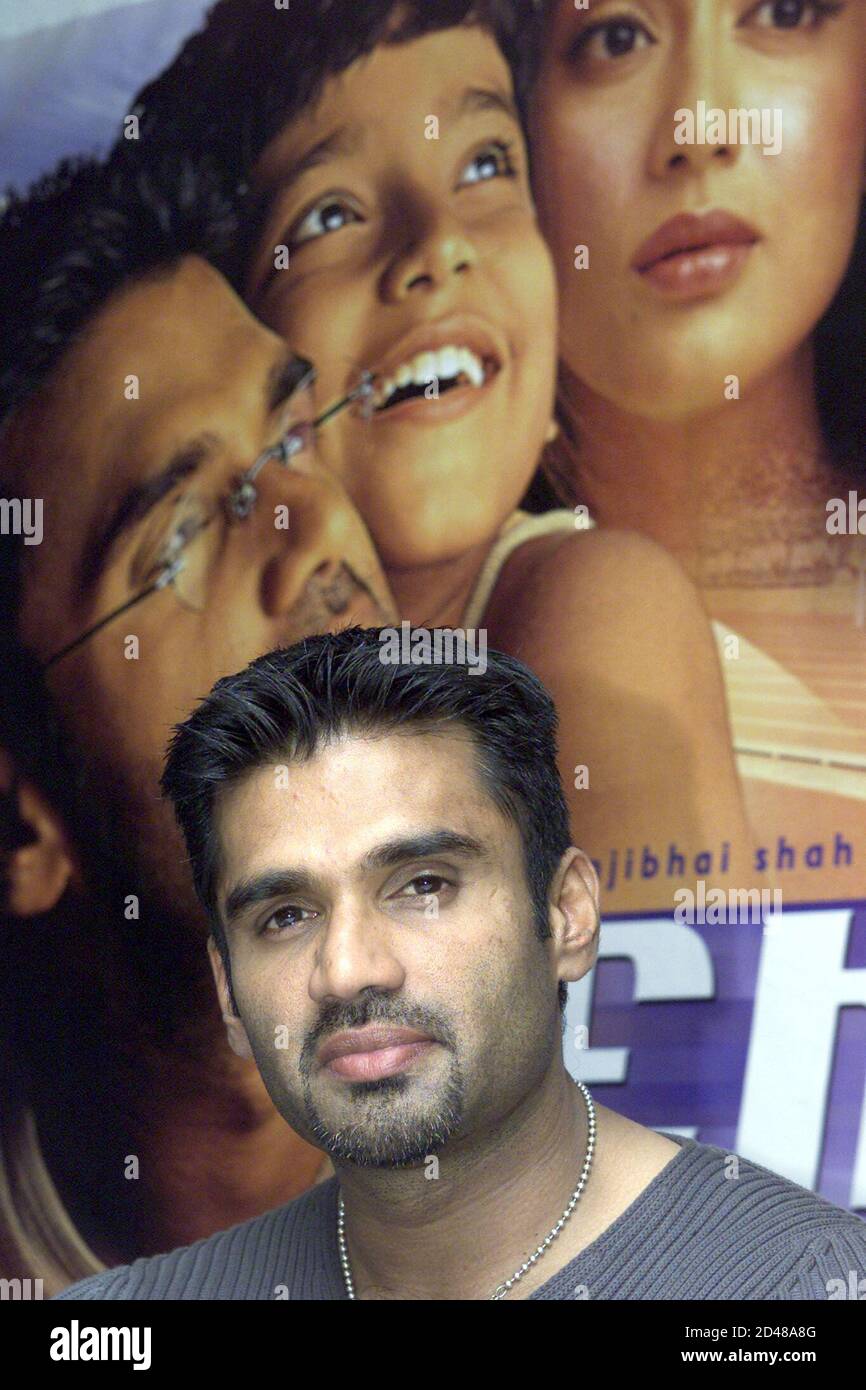 Indian film actor sunil india hi-res stock photography and images - Alamy