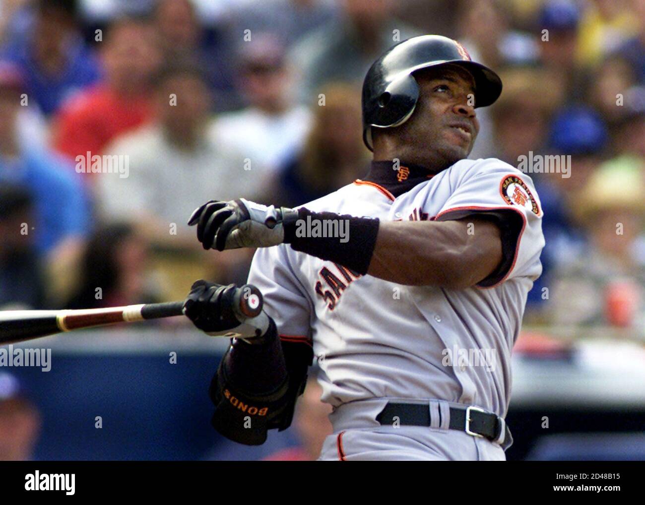 San Francisco Giants' Barry Bonds connects for his second home run of the  game in the season opener against the Los Angeles Dodgers April 2, 2002 in  Los Angeles. Bonds, who set