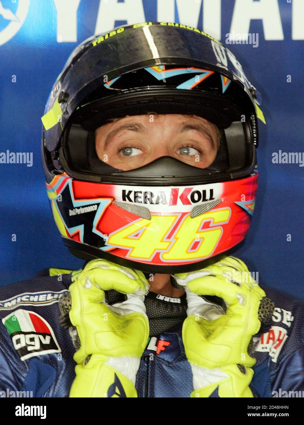 valentino rossi 2004 helmet