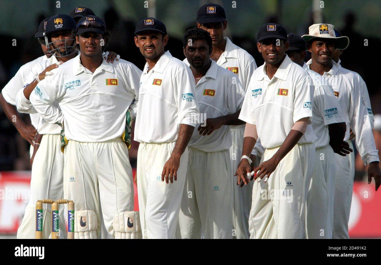 Sri Lankan team watch the third umpire's decision against England's Mark Boucher during the fourth day of the second cricket test match in Kandy, Sri Lanka December 13, 2003. REUTERS/Anuruddha Lokuhapuarachchi  AL/FA Stock Photo