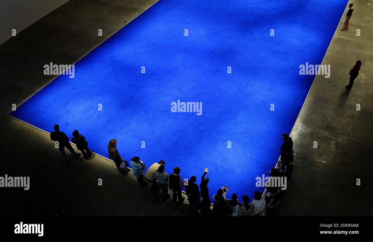 Yves klein blue monochrome hires stock photography and images Alamy