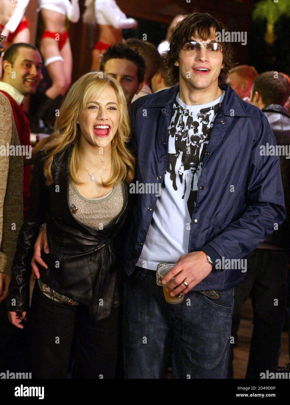 Just married 2003 brittany murphy hi-res stock photography and images