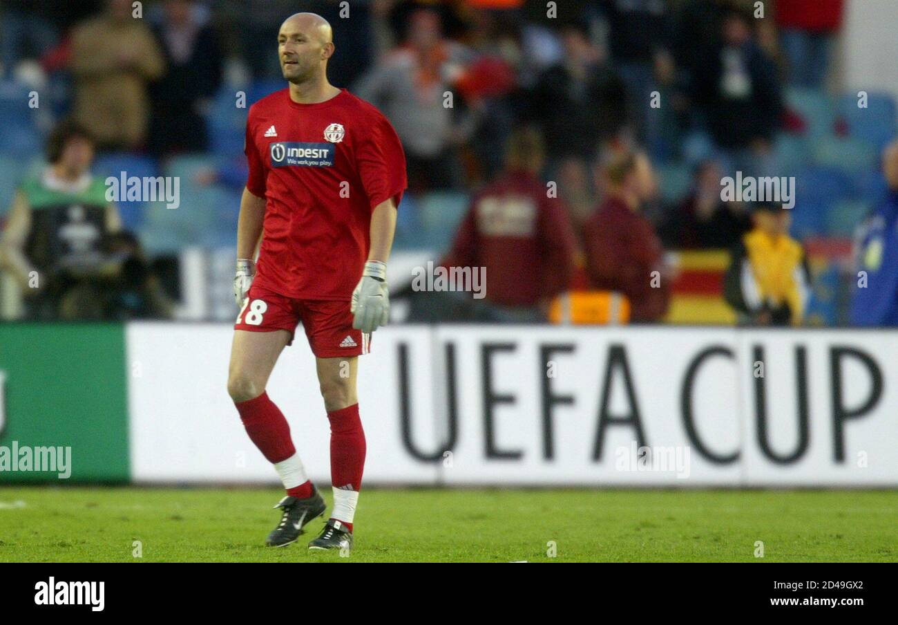 Olympique Marseille S Goal Keeper Fabien Barthez Walks Of The Football Pitch After Receiving A Red Card Of During The Uefa Cup Final Against Valencia At The Ullevi Stadium In Gothenburg May 19