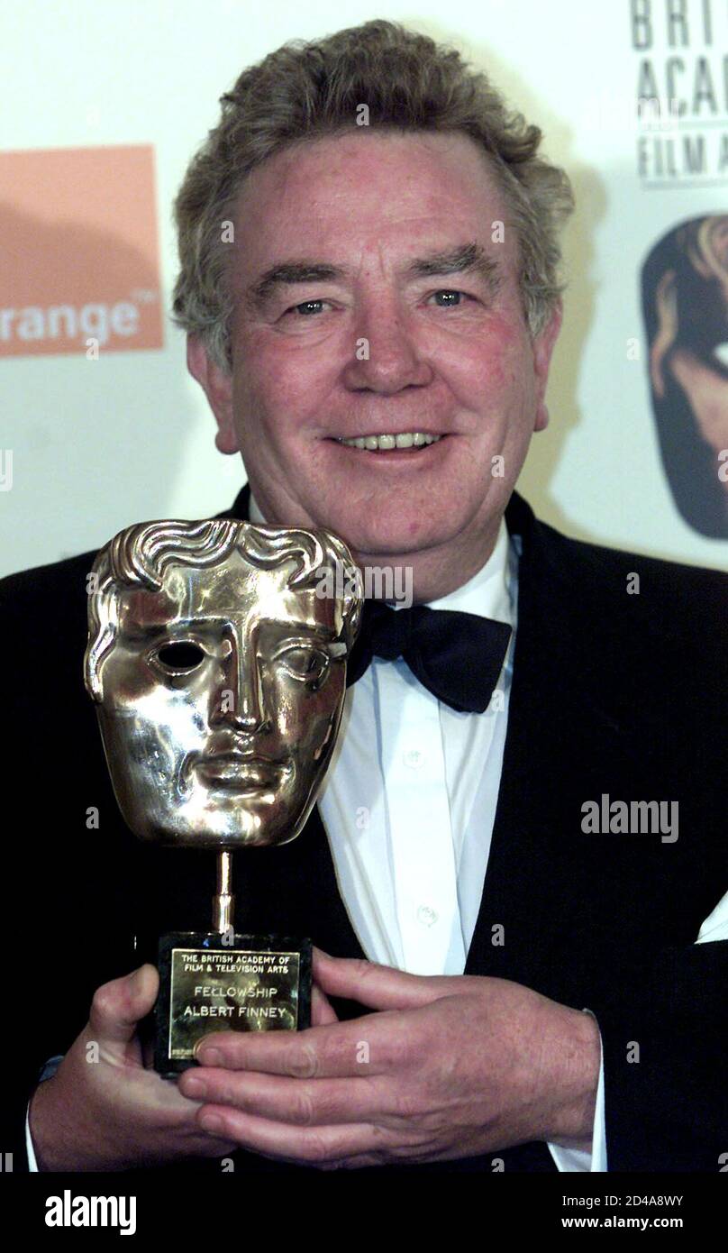 Film star albert finney hi-res stock photography and images - Alamy