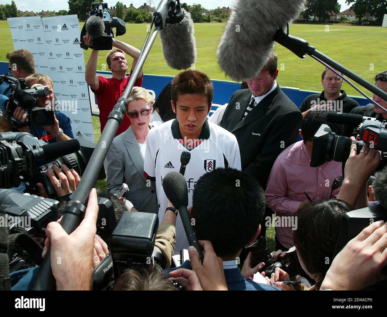 Fulham Football Club New Signing Japan S Junichi Inamoto C Talks To The Media At A News Conference In London July 19 02 Inamoto Has Transferred From North London Club Arsenal Reuters Stephen Hird Fulham Football Club New Signing Japan S Junichi Inamoto C Talks To The Media At A News Conference In London July 19 02 Inamoto Has Transferred From North London Club Arsenal Reuters Stephen Hird