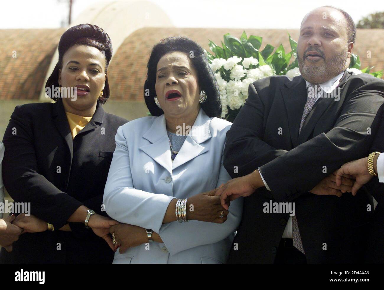 Martin luther king jr and his wife coretta scott king hi-res stock ...