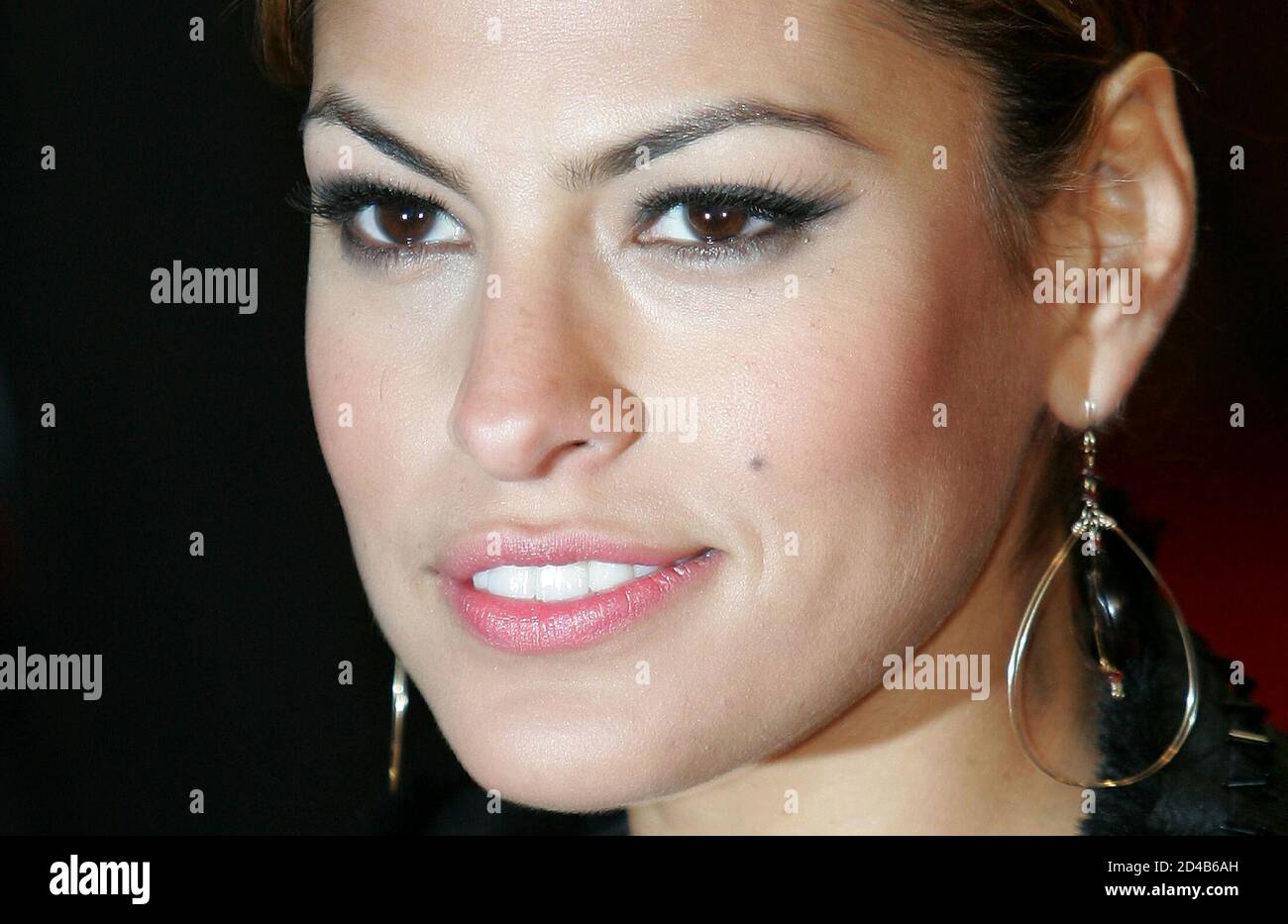 Hitch 2005 Eva Mendes High Resolution Stock Photography and Images Alamy