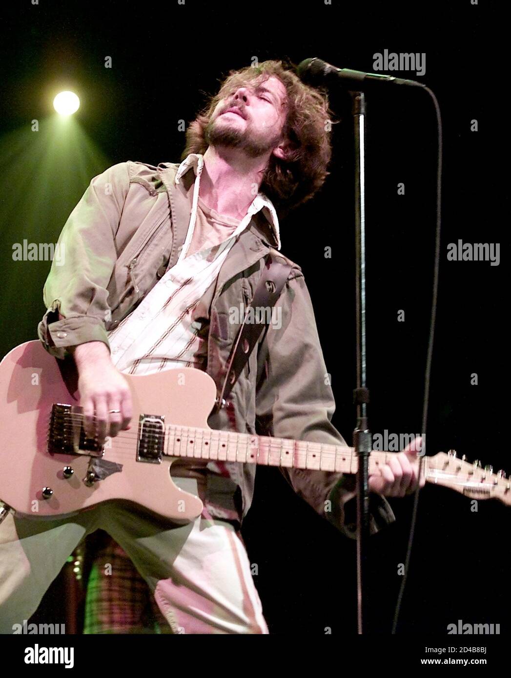 Eddie vedder band hi-res stock photography and images - Alamy
